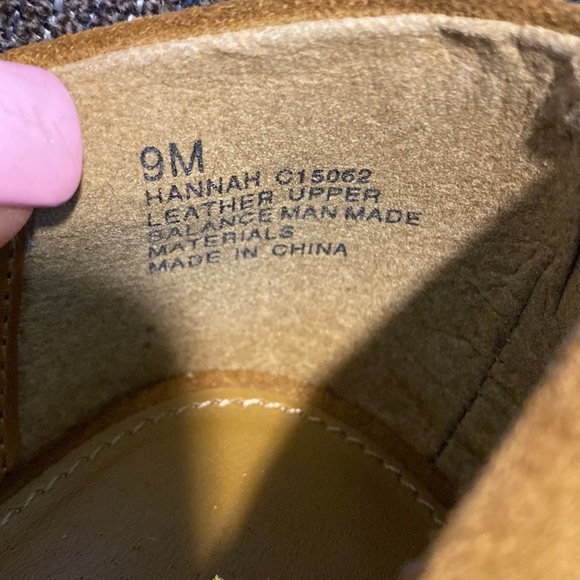 MIA Open Toe Pump w/ Tassels - Picture 11 of 11